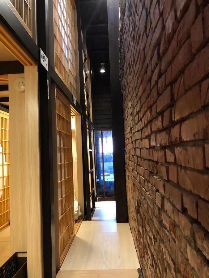 台甕茶室青年旅館 Tai-Wong Tatami Room Hostel Tainan Exterior photo