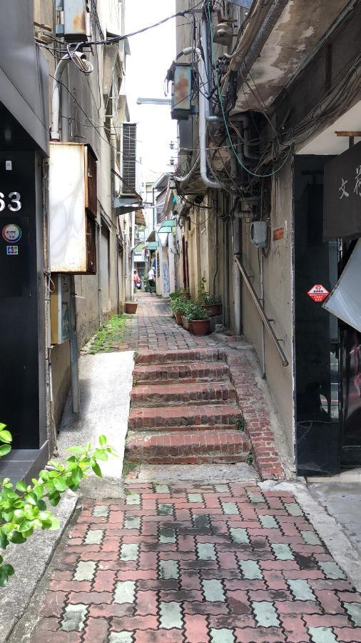 台甕茶室青年旅館 Tai-Wong Tatami Room Hostel Tainan Exterior photo